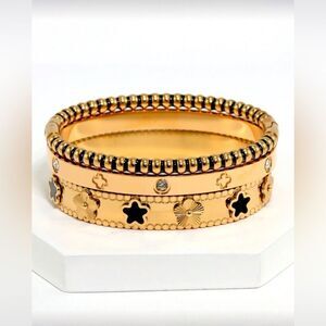 Twist Bracelet Q464